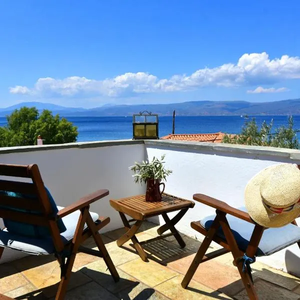 Nelly's Coastal Family House, hôtel à Hydra