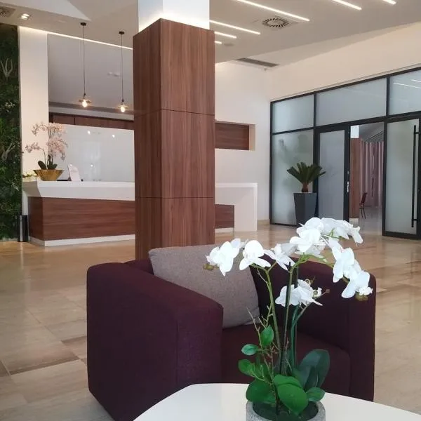 Prenoćište SRBIJA, ξενοδοχείο σε Surdulica