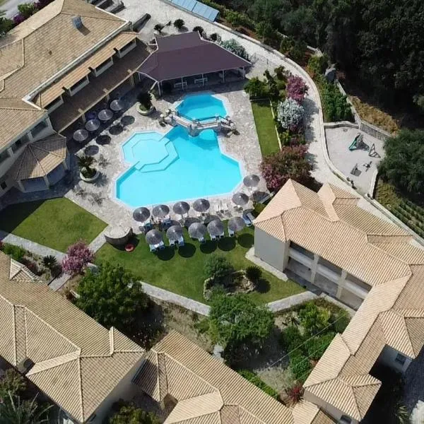 Karavostasi Beach Hotel, hotel en Perdika