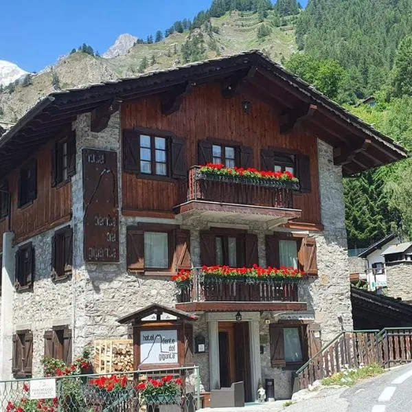 Hotel Dente Del Gigante, hotel in Courmayeur