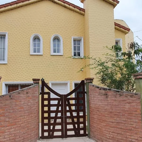 EL CHALET, hotel v destinaci Termas de Río Hondo