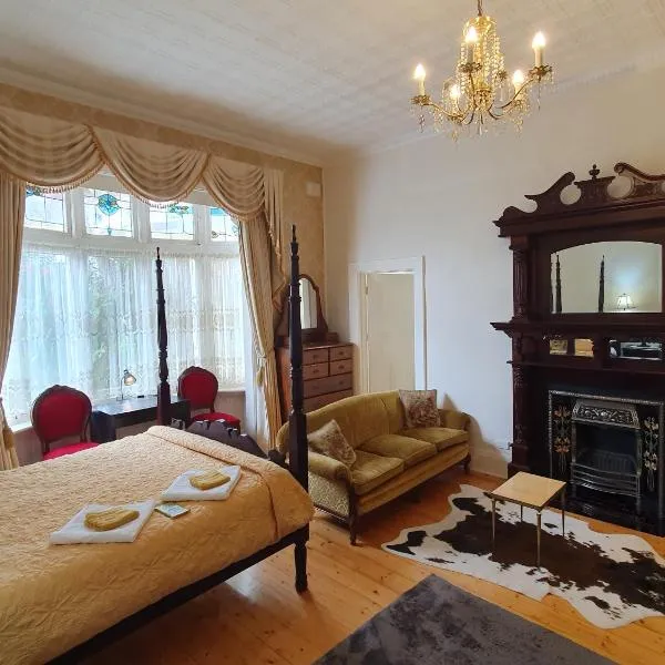 Outstanding property Close to Melb Airport, hotel en Melbourne
