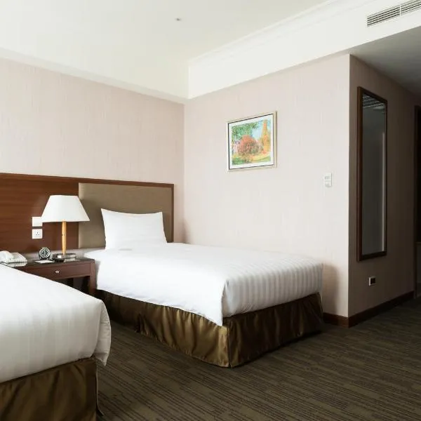 Fushin Hotel Taipei, hotel in Xizhi