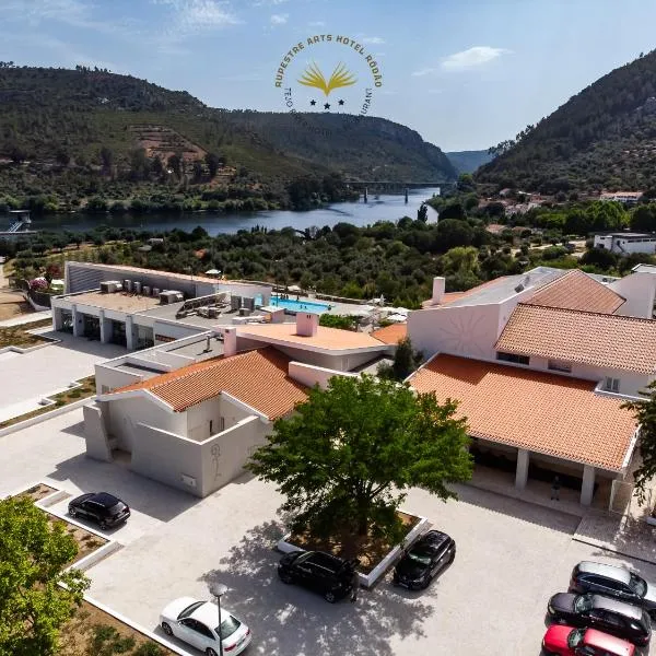 Rupestre Arts Hotel Ródão, hotel in Vila Velha de Ródão