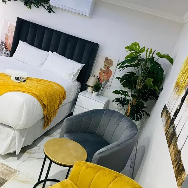 Chimas Guest House, hotel in Musina