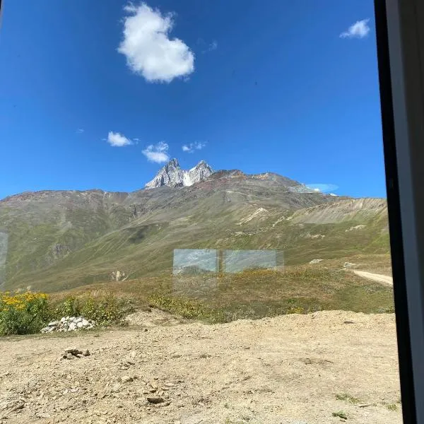 სასტუმრო ქორულდი / Hotel Koruldi，位于梅斯蒂亚的酒店