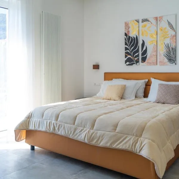 Delphi Soggiorni Romantic Suites with Private Terrace - Ischia Porto, hotel u gradu Ischia