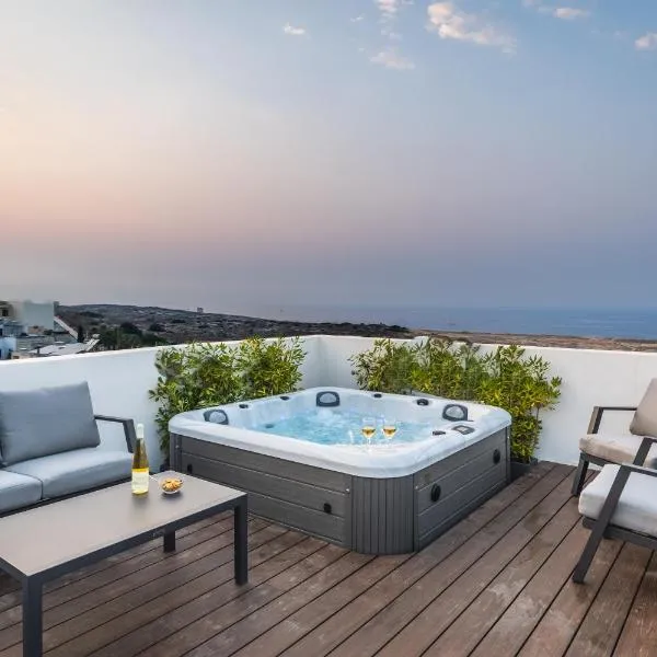 Heated Luxury Poolside Retreat in St Julian s, ξενοδοχείο σε Pembroke