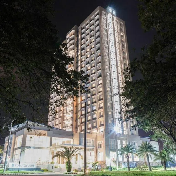 Sotogrande Davao Hotel, hotel v destinaci Davao