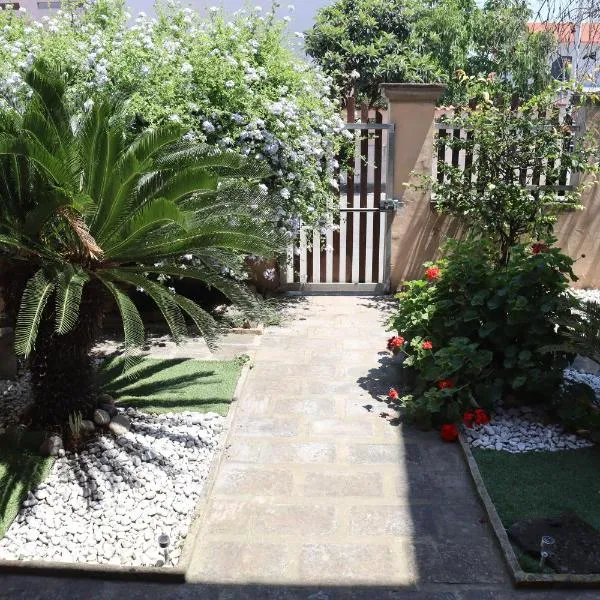 Orticello Appartment, hôtel à San Sperate