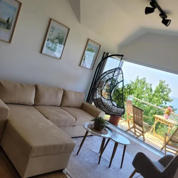 Bujtina Bezhani Gjinar, ξενοδοχείο στο Ελμπασάν