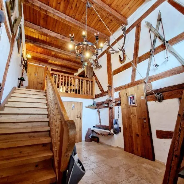 Wood & Stone Lodge 3, hôtel à Donaueschingen