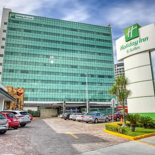 Holiday Inn & Suites Plaza Mayor by IHG, hotel in León
