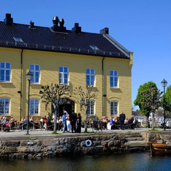 Det Lille Hotel, khách sạn ở Risør