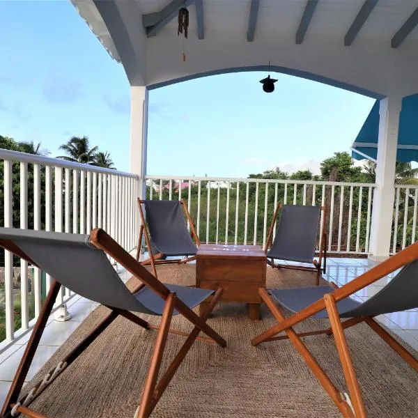 Ti-Coco Lodge - Calme Spacieux Vue Nature Proche Commerces Plages, hotel v destinaci Sainte-Anne