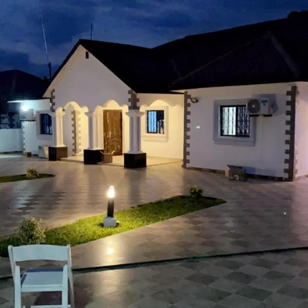 Holiday home, hotel in Lamin