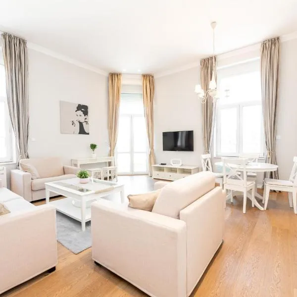 Slavija Fontana Lux Apartments，位于贝尔格莱德的酒店