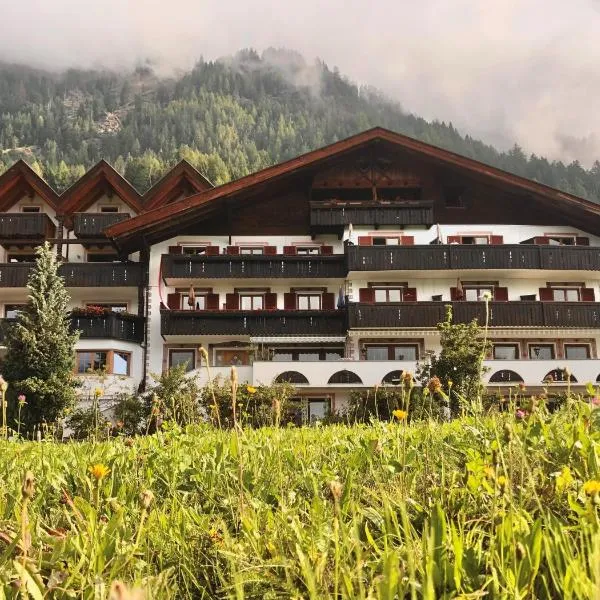Hotel Alpenland, hotel v destinaci Moso