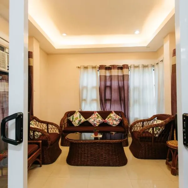 Bahay Ni Kikay Vacation Rental - WiFi Included, hotell sihtkohas General Santos