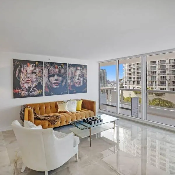 City of Dreams! Renovated With Water & Park Views, hôtel à Miami