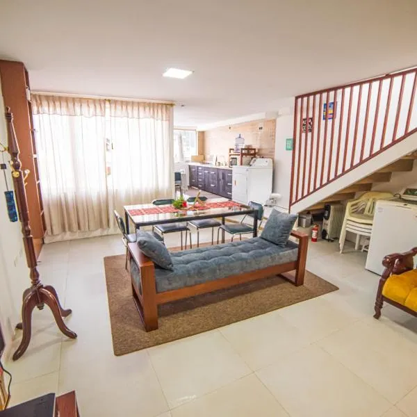 Departamento completo - Los Ubi, hotel in Baños