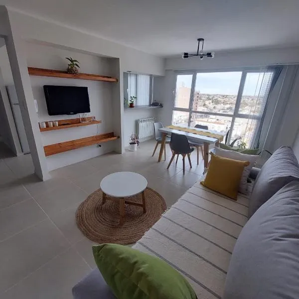 Calidez, confort y relax., hotel in Trelew