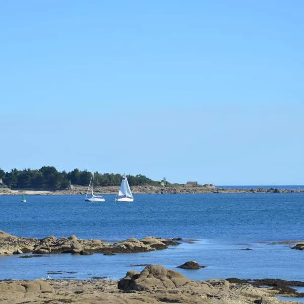 Corniche II - Très Lumineux - Vue Mer Exceptionnelle et plages !!! wir sprechen flieben deutsch, we speak English, Hotel in Concarneau