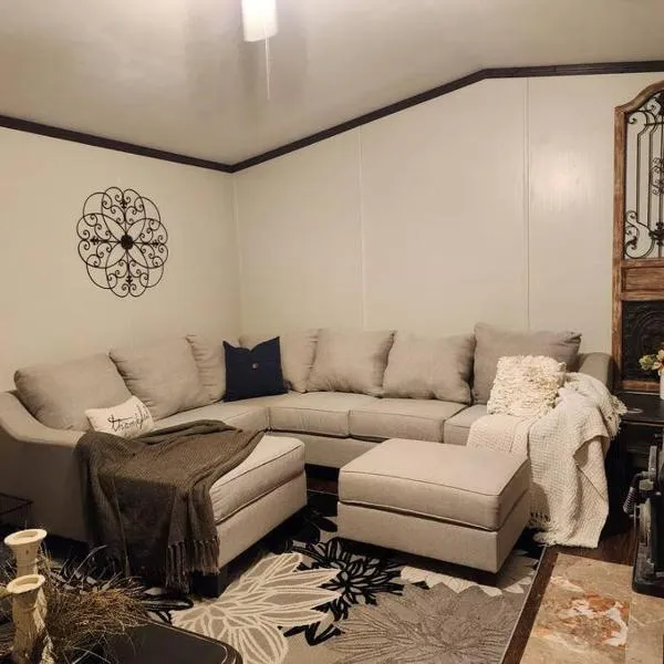 Animal Village, hotel in Kalispell