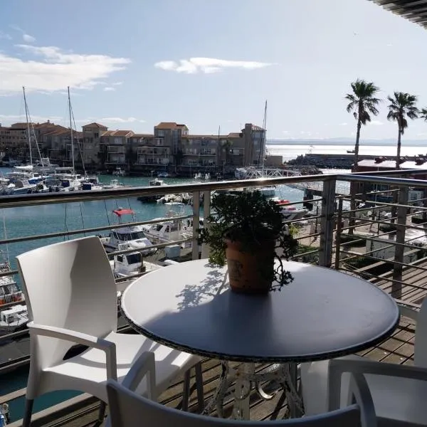 Ships Bell 17B - Luxury Harbor & Ocean View Condo, מלון בסנט פרנסיס ביי