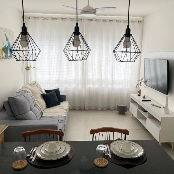 Apartamento quarteirão da praia (Boqueirão), hotel v destinaci Santos