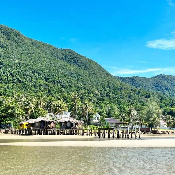 Freedom Beach Resort，位于富国的酒店