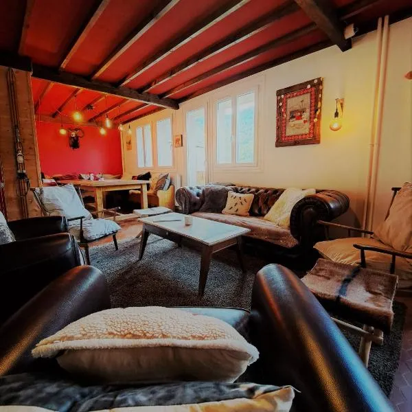 Hôtel Les Mouflons, hotel din Le Mont-Dore