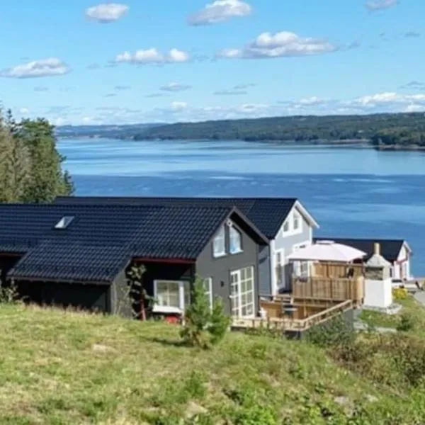 Lovely home by Glomma river!, hotel in Vidnes