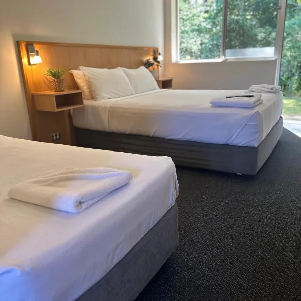 Bull and Bush Hotel, hotel en Medowie