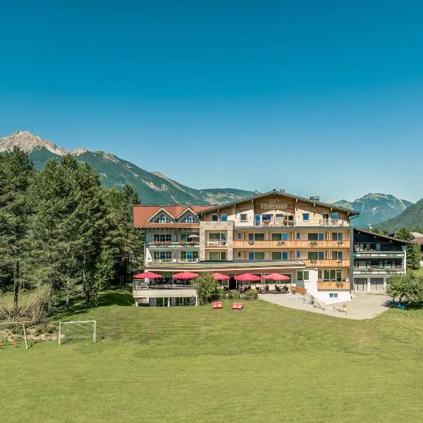 Hotel Föhrenhof, hotel in Stanzach