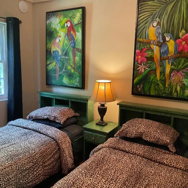 Belize Budget Suites, hotel in San Pedro