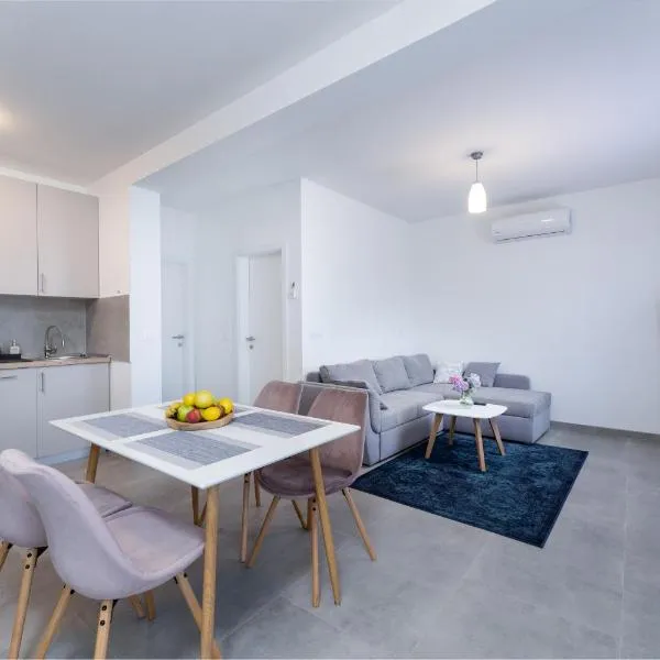 Sunrise & Sunset Apartmani - Self Check In, hotel v destinaci Osijek