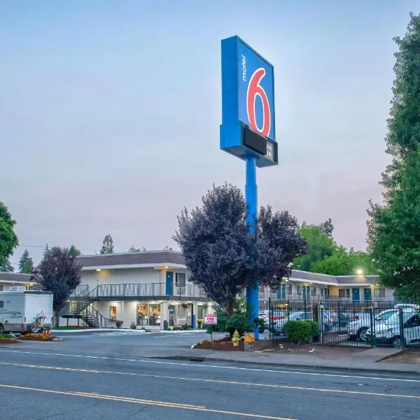 Motel 6-Salem, OR, hotel en Salem