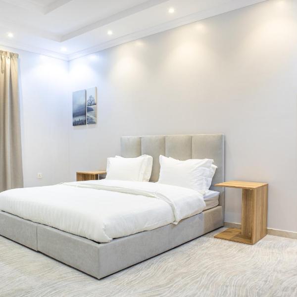 Luxurious Family Apartments 15Mins Drive to Al-Masjid Nabawi - Nozol Noor 4, AR Rummanah