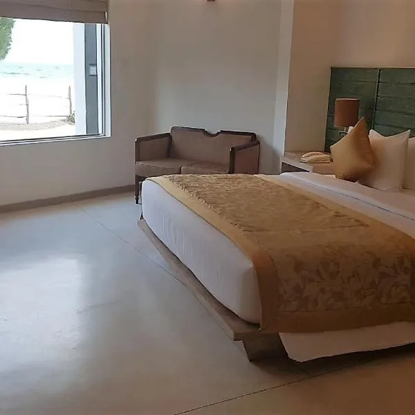 Nilaveli Beach Hotel, hotel in Nilaveli