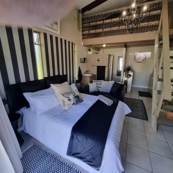 Angel 8 AirBnB Apartment 2, hotel en Robertson