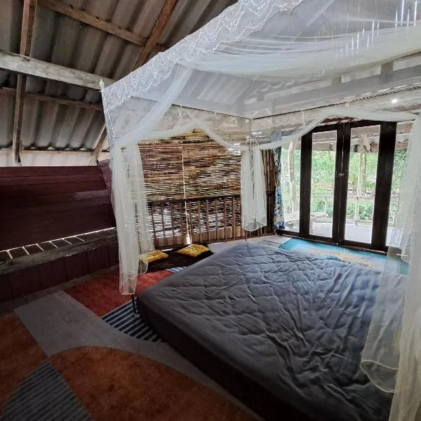 Big Hug Home-Nok kao house, Hotel in Ko Yao Noi