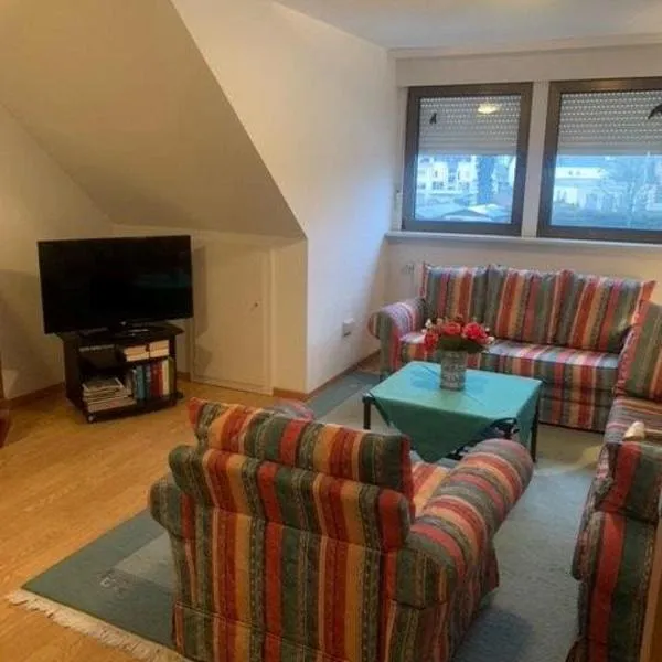 Ferienwohnung Saarpromenade, hotel v destinaci Saarburg