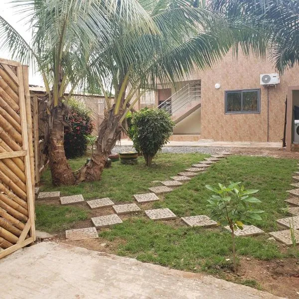 Fafape, viešbutis mieste Lomė