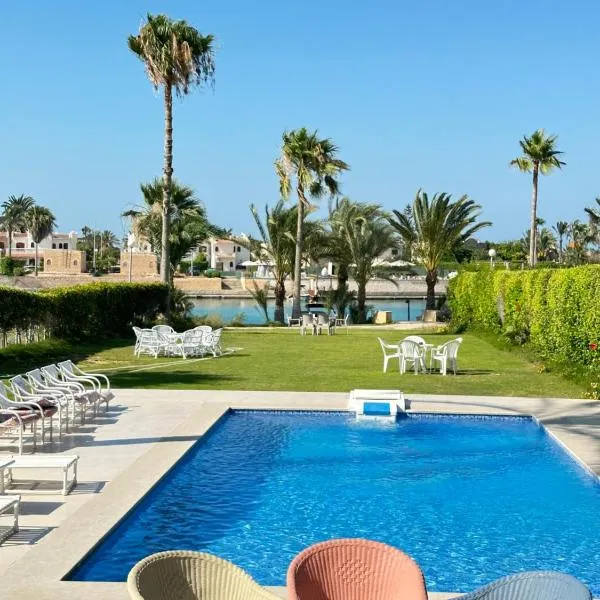 فيلا للايجار مارينا 5 الساحل الشمالي, Hotel in El-Alamein