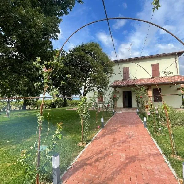 AFFITTACAMERE SAN MAMANTE, ξενοδοχείο σε Santa Lucia delle Spianate