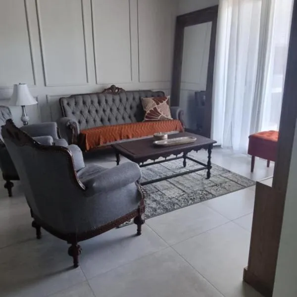 Nuevo apartamento zona aeropuerto، فندق في Luque