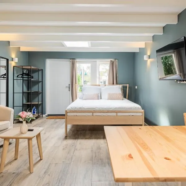 Studio Luxe 31 Zandvoort met gratis parkeerplaats, hotel v destinaci Zandvoort