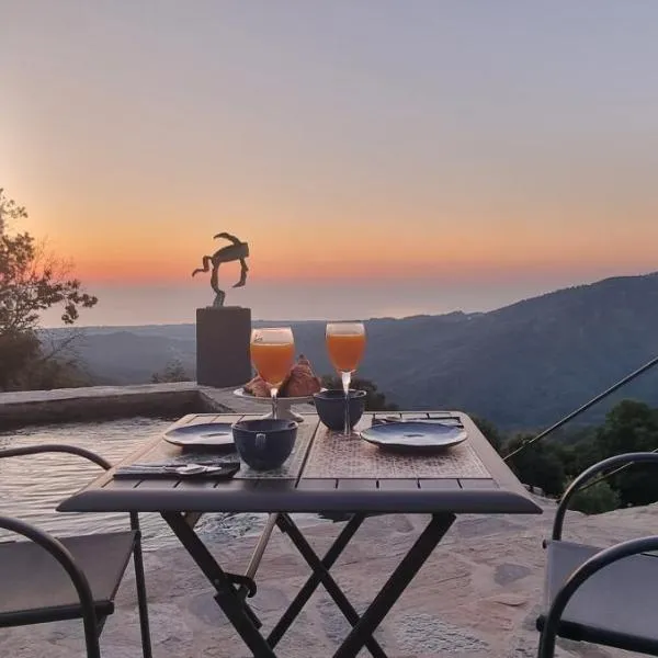 Domaine COLONNA SANTINI ,Chambre d hôtes Piscine, sauna, spa, ξενοδοχείο σε Porri