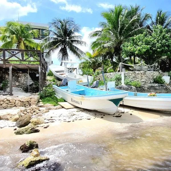 On The Beach - Seaside Sunrise Haven 3 Bedrooms SEA VIEW，坎昆的飯店